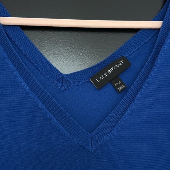 Lane Bryant Blue V-Neck Long Sleeve Sweater. Lightweight Knit. Size 22/24 - Picture 3 of 10